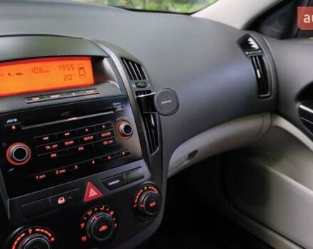 Сірий Кіа Сід, об'ємом двигуна 1.4 л та пробігом 233 тис. км за 4590 $, фото 19 на Automoto.ua