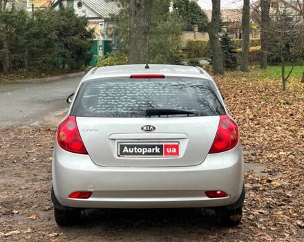 Серый Киа Сид, объемом двигателя 1.6 л и пробегом 227 тыс. км за 5590 $, фото 6 на Automoto.ua