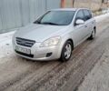 Сірий Кіа Сід, об'ємом двигуна 1.4 л та пробігом 225 тис. км за 3800 $, фото 1 на Automoto.ua