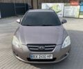 Серый Киа Сид, объемом двигателя 1.6 л и пробегом 287 тыс. км за 6000 $, фото 1 на Automoto.ua