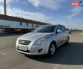 Серый Киа Сид, объемом двигателя 1.6 л и пробегом 134 тыс. км за 4900 $, фото 2 на Automoto.ua