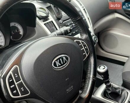 Серый Киа Сид, объемом двигателя 1.6 л и пробегом 227 тыс. км за 5590 $, фото 27 на Automoto.ua