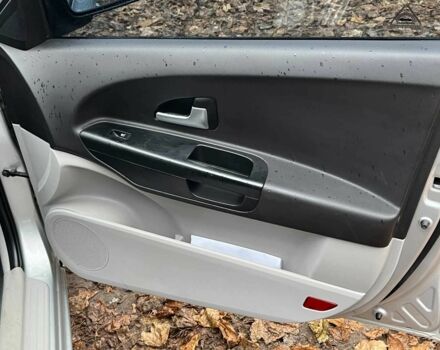 Серый Киа Сид, объемом двигателя 1.6 л и пробегом 227 тыс. км за 5590 $, фото 12 на Automoto.ua