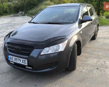 Сірий Кіа Сід, об'ємом двигуна 1.4 л та пробігом 233 тис. км за 4590 $, фото 1 на Automoto.ua