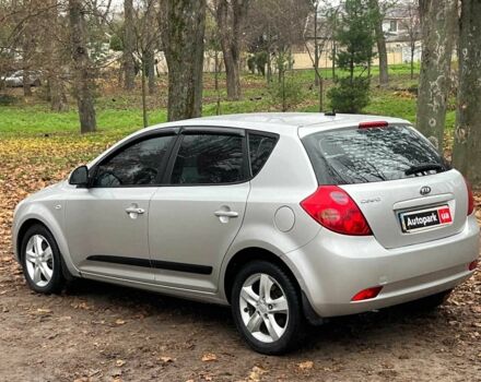 Серый Киа Сид, объемом двигателя 1.6 л и пробегом 227 тыс. км за 5590 $, фото 5 на Automoto.ua