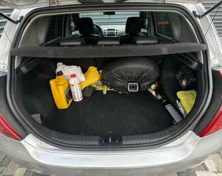 Серый Киа Сид, объемом двигателя 1.59 л и пробегом 240 тыс. км за 6500 $, фото 10 на Automoto.ua