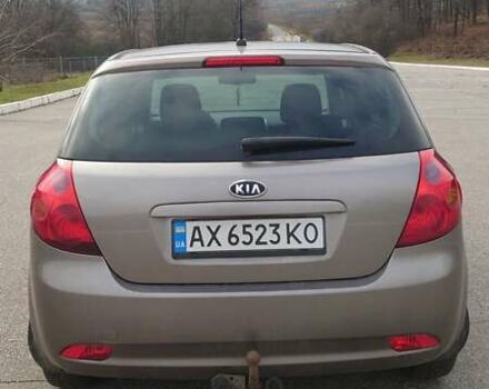 Серый Киа Сид, объемом двигателя 1.59 л и пробегом 279 тыс. км за 4650 $, фото 7 на Automoto.ua