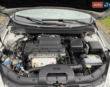 Серый Киа Сид, объемом двигателя 2 л и пробегом 191 тыс. км за 5700 $, фото 12 на Automoto.ua