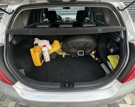 Серый Киа Сид, объемом двигателя 1.6 л и пробегом 240 тыс. км за 6500 $, фото 6 на Automoto.ua