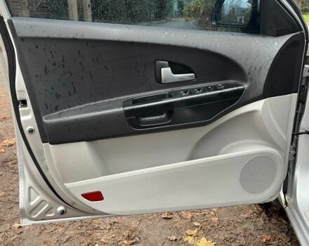 Серый Киа Сид, объемом двигателя 1.6 л и пробегом 227 тыс. км за 5590 $, фото 20 на Automoto.ua