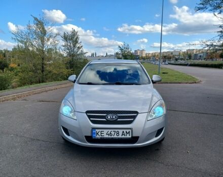 Киа Сид 2007 в Кривом Роге на Automoto.ua Серый Киа Сид, объемом двигателя 1.4 л и пробегом 221 тыс. км за 5500 $, фото 2 на Automoto.ua
