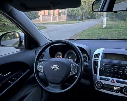 Сірий Кіа Сід, об'ємом двигуна 2 л та пробігом 136 тис. км за 7499 $, фото 28 на Automoto.ua