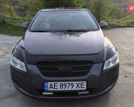 Сірий Кіа Сід, об'ємом двигуна 1.4 л та пробігом 233 тис. км за 4590 $, фото 4 на Automoto.ua