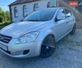 Серый Киа Сид, объемом двигателя 1.6 л и пробегом 330 тыс. км за 4600 $, фото 1 на Automoto.ua