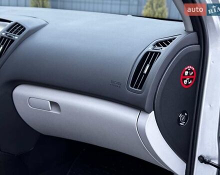 Сірий Кіа Сід, об'ємом двигуна 1.6 л та пробігом 77 тис. км за 7199 $, фото 59 на Automoto.ua