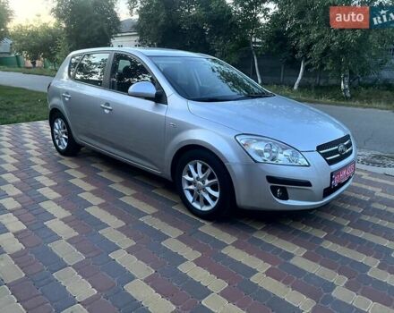 Серый Киа Сид, объемом двигателя 2 л и пробегом 136 тыс. км за 7250 $, фото 1 на Automoto.ua