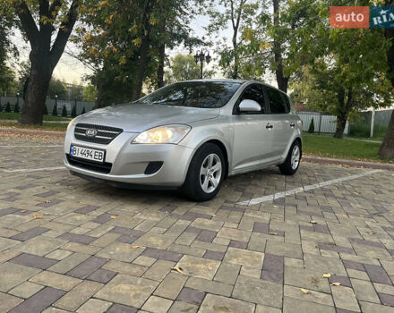 Сірий Кіа Сід, об'ємом двигуна 1.4 л та пробігом 173 тис. км за 5200 $, фото 1 на Automoto.ua