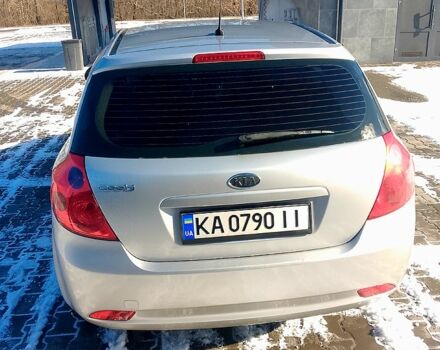 Серый Киа Сид, объемом двигателя 1.4 л и пробегом 200 тыс. км за 4650 $, фото 3 на Automoto.ua