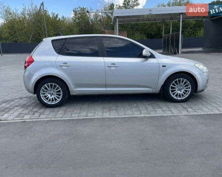Сірий Кіа Сід, об'ємом двигуна 1.6 л та пробігом 222 тис. км за 5800 $, фото 10 на Automoto.ua