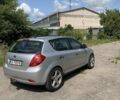 Серый Киа Сид, объемом двигателя 1.6 л и пробегом 200 тыс. км за 4500 $, фото 2 на Automoto.ua