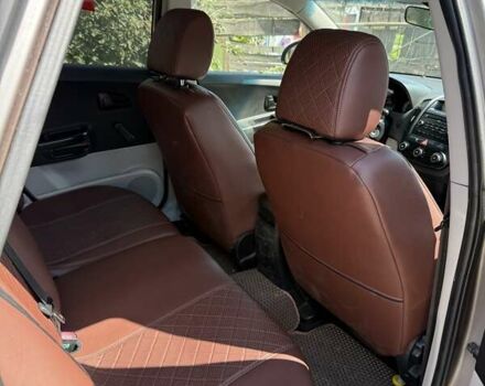 Серый Киа Сид, объемом двигателя 1.6 л и пробегом 280 тыс. км за 6000 $, фото 7 на Automoto.ua