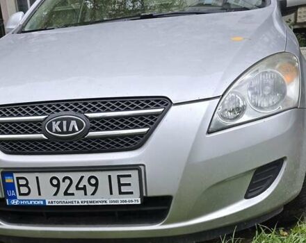 Серый Киа Сид, объемом двигателя 1.6 л и пробегом 278 тыс. км за 5950 $, фото 3 на Automoto.ua