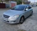 Серый Киа Сид, объемом двигателя 2 л и пробегом 184 тыс. км за 5900 $, фото 1 на Automoto.ua