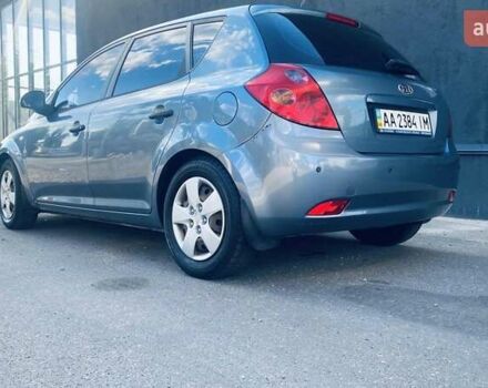 Серый Киа Сид, объемом двигателя 1.58 л и пробегом 250 тыс. км за 5500 $, фото 11 на Automoto.ua
