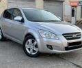 Сірий Кіа Сід, об'ємом двигуна 1.59 л та пробігом 82 тис. км за 7900 $, фото 3 на Automoto.ua