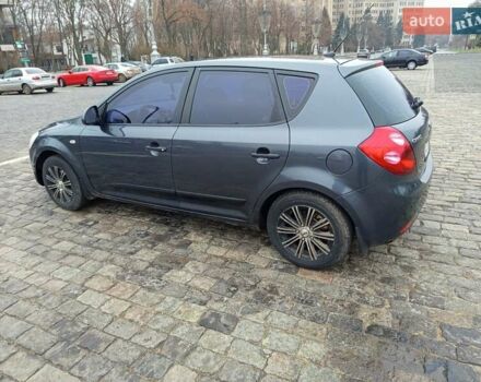 Киа Сид 2008 в Харькове на Automoto.ua Серый Киа Сид, объемом двигателя 1.59 л и пробегом 240 тыс. км за 5900 $, фото 6 на Automoto.ua