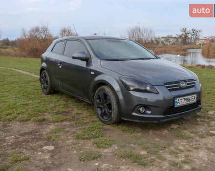 Серый Киа Сид, объемом двигателя 1.59 л и пробегом 211 тыс. км за 7000 $, фото 19 на Automoto.ua