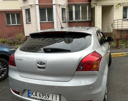 Сірий Кіа Сід, об'ємом двигуна 2 л та пробігом 281 тис. км за 6400 $, фото 3 на Automoto.ua