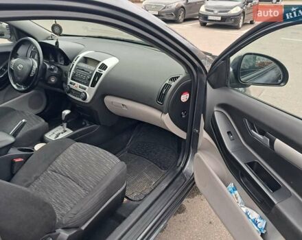 Серый Киа Сид, объемом двигателя 1.59 л и пробегом 204 тыс. км за 6300 $, фото 15 на Automoto.ua