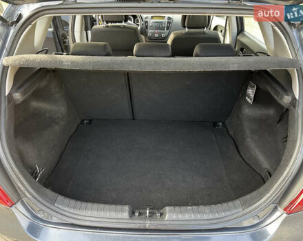 Сірий Кіа Сід, об'ємом двигуна 1.59 л та пробігом 240 тис. км за 4700 $, фото 11 на Automoto.ua