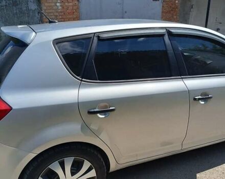Сірий Кіа Сід, об'ємом двигуна 1.58 л та пробігом 177 тис. км за 5700 $, фото 3 на Automoto.ua