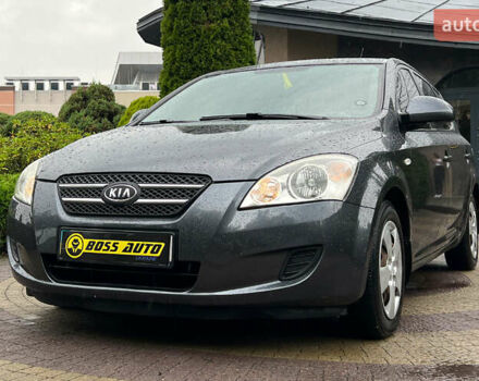 Серый Киа Сид, объемом двигателя 1.6 л и пробегом 167 тыс. км за 6600 $, фото 2 на Automoto.ua
