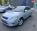 Серый Киа Сид, объемом двигателя 1.6 л и пробегом 217 тыс. км за 5300 $, фото 1 на Automoto.ua
