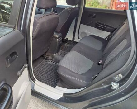 Киа Сид 2008 в Киеве на Automoto.ua Серый Киа Сид, объемом двигателя 1.6 л и пробегом 200 тыс. км за 5900 $, фото 14 на Automoto.ua