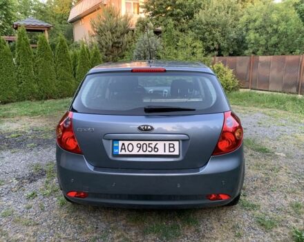 Серый Киа Сид, объемом двигателя 1.4 л и пробегом 212 тыс. км за 5700 $, фото 3 на Automoto.ua