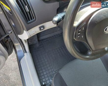 Киа Сид 2008 в Киеве на Automoto.ua Серый Киа Сид, объемом двигателя 1.6 л и пробегом 200 тыс. км за 5900 $, фото 11 на Automoto.ua