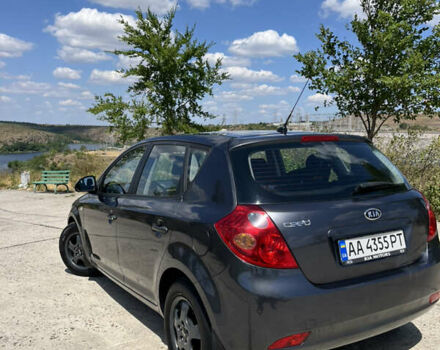 Серый Киа Сид, объемом двигателя 1.4 л и пробегом 176 тыс. км за 5800 $, фото 10 на Automoto.ua