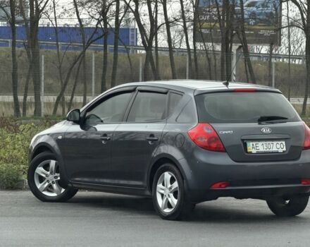 Серый Киа Сид, объемом двигателя 1.6 л и пробегом 218 тыс. км за 6750 $, фото 2 на Automoto.ua