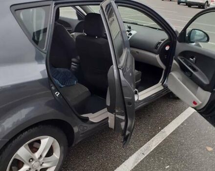 Сірий Кіа Сід, об'ємом двигуна 1.6 л та пробігом 258 тис. км за 5000 $, фото 7 на Automoto.ua