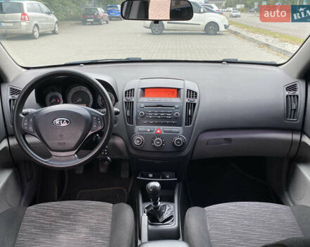 Кіа Сід 2008 у Белой Церкве на Automoto.ua Сірий Кіа Сід, об'ємом двигуна 1.6 л та пробігом 170 тис. км за 4950 $, фото 13 на Automoto.ua