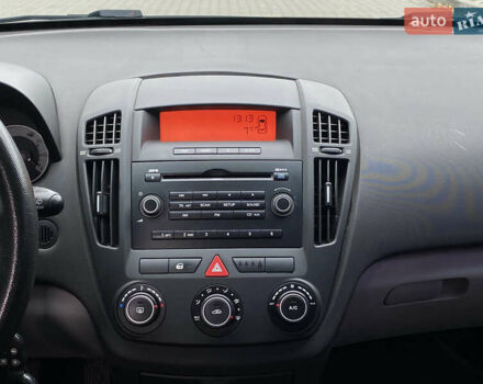 Кіа Сід 2008 у Белой Церкве на Automoto.ua Сірий Кіа Сід, об'ємом двигуна 1.6 л та пробігом 170 тис. км за 4950 $, фото 20 на Automoto.ua