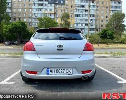 Серый Киа Сид, объемом двигателя 1.4 л и пробегом 204 тыс. км за 4800 $, фото 2 на Automoto.ua