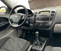 Серый Киа Сид, объемом двигателя 1.6 л и пробегом 201 тыс. км за 5300 $, фото 12 на Automoto.ua