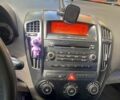 Серый Киа Сид, объемом двигателя 1.6 л и пробегом 255 тыс. км за 6100 $, фото 3 на Automoto.ua