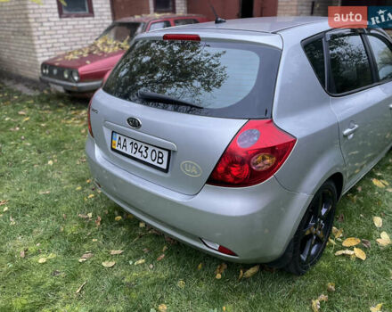 Серый Киа Сид, объемом двигателя 1.4 л и пробегом 273 тыс. км за 4800 $, фото 22 на Automoto.ua