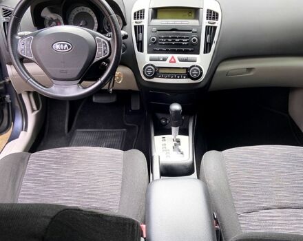 Серый Киа Сид, объемом двигателя 1.6 л и пробегом 203 тыс. км за 6600 $, фото 8 на Automoto.ua